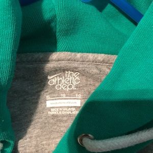 Nike Tops - Nike raglan zipup hoodie Nike Tops - Nike raglan zipup hoodie